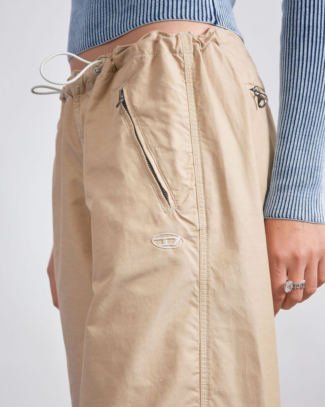 Купить Брюки DIESEL