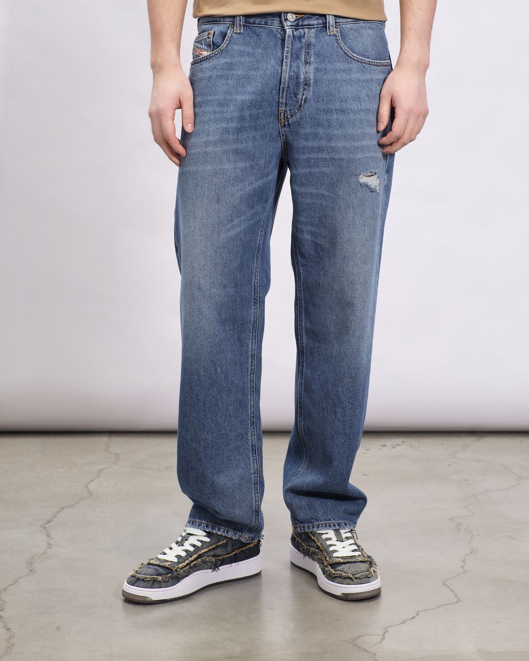 Купить Джинсы DIESEL MEN