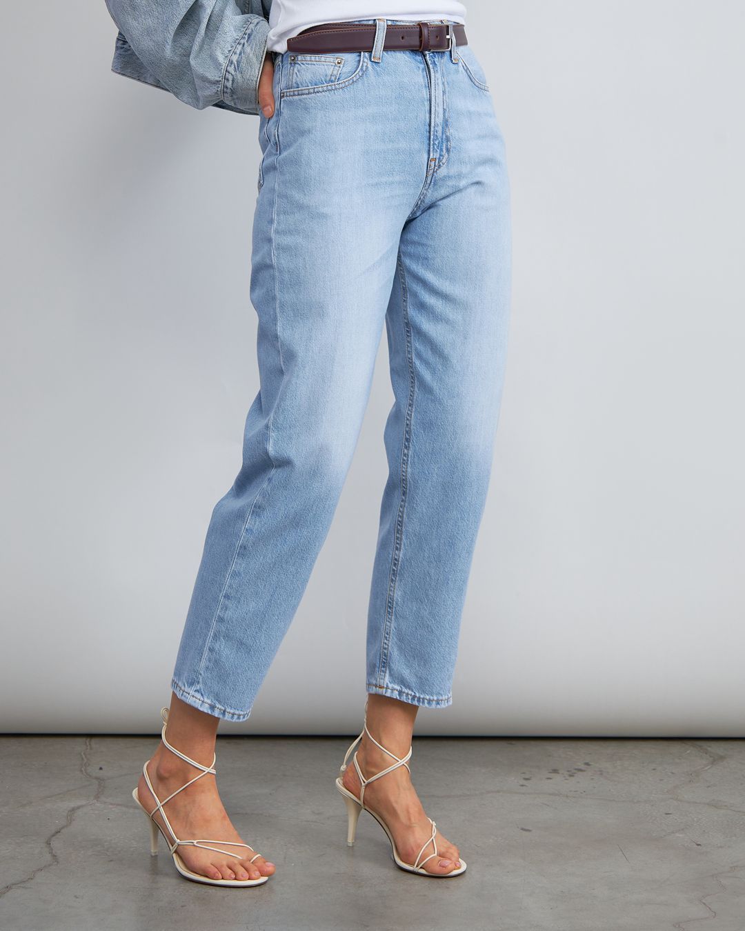 Купить Джинсы HAIKURE