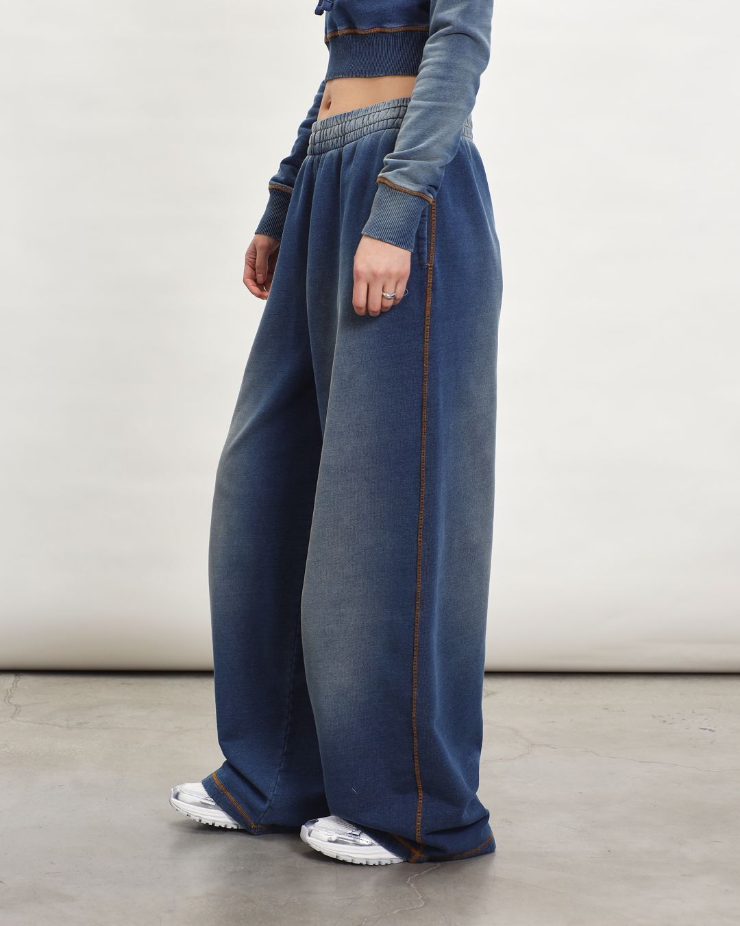 Купить Брюки DIESEL