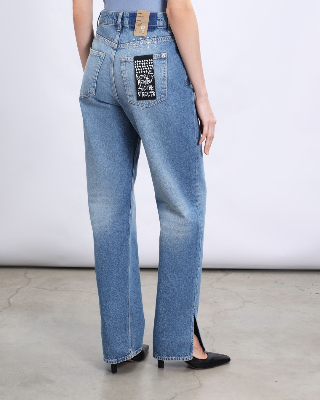 Купить Джинсы KSUBI