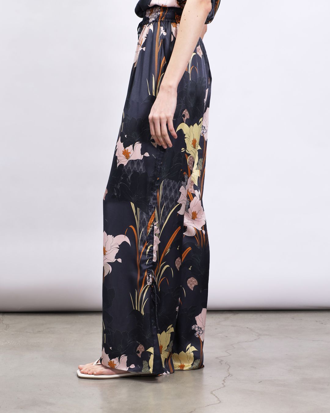 Купить Брюки FREE AGE