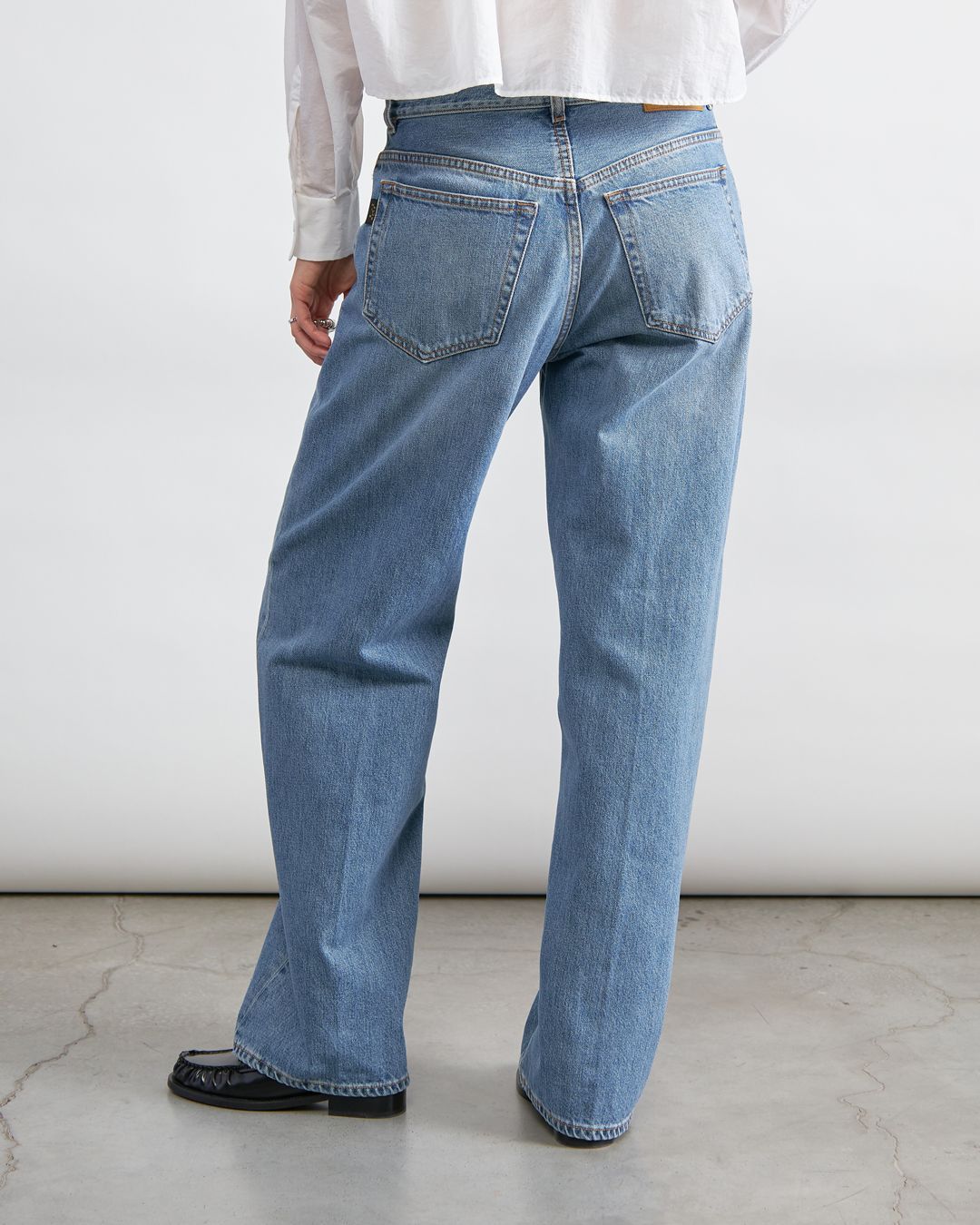 Купить Джинсы HAIKURE