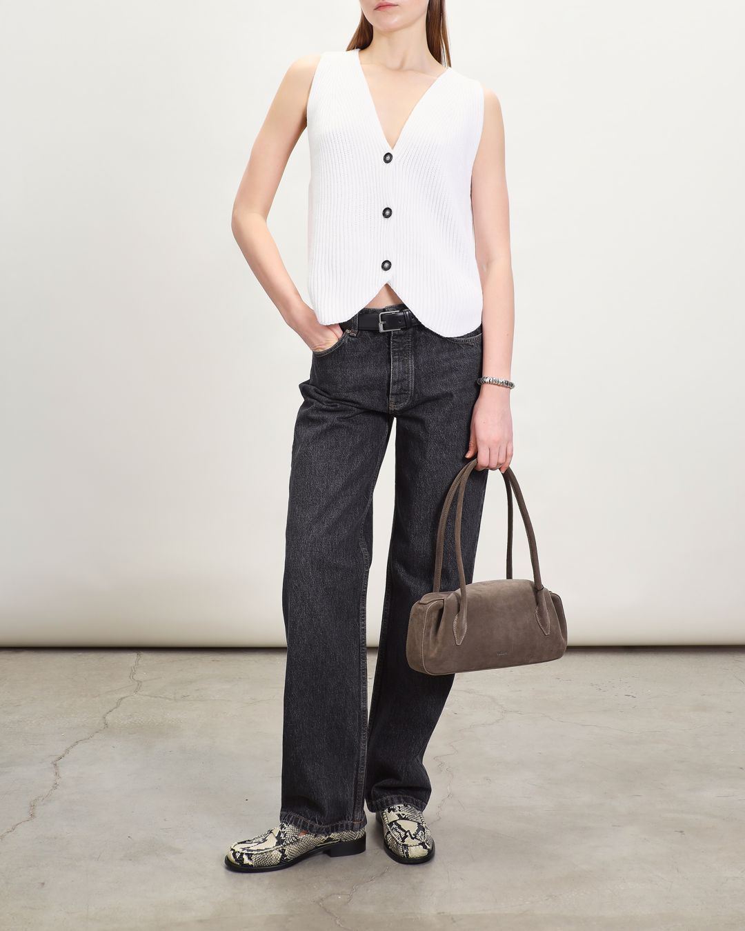 Купить Жилет LESYANEBO