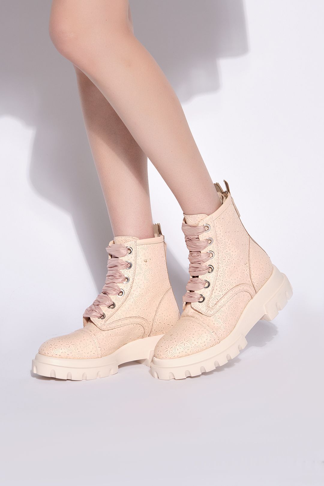 Купить Ботинки AGL