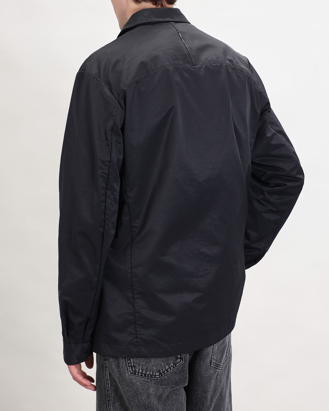 Купить Ветровка KRAKATAU