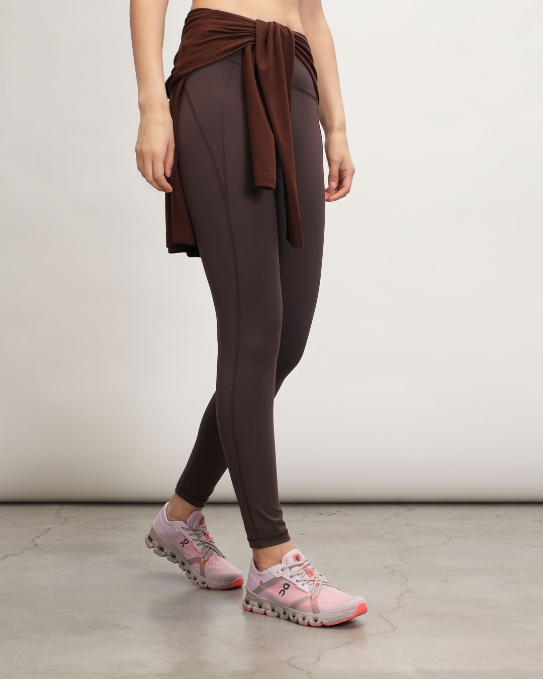 Купить Кроссовки ON