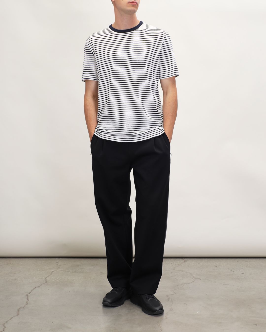 Купить Брюки HUGO BOSS