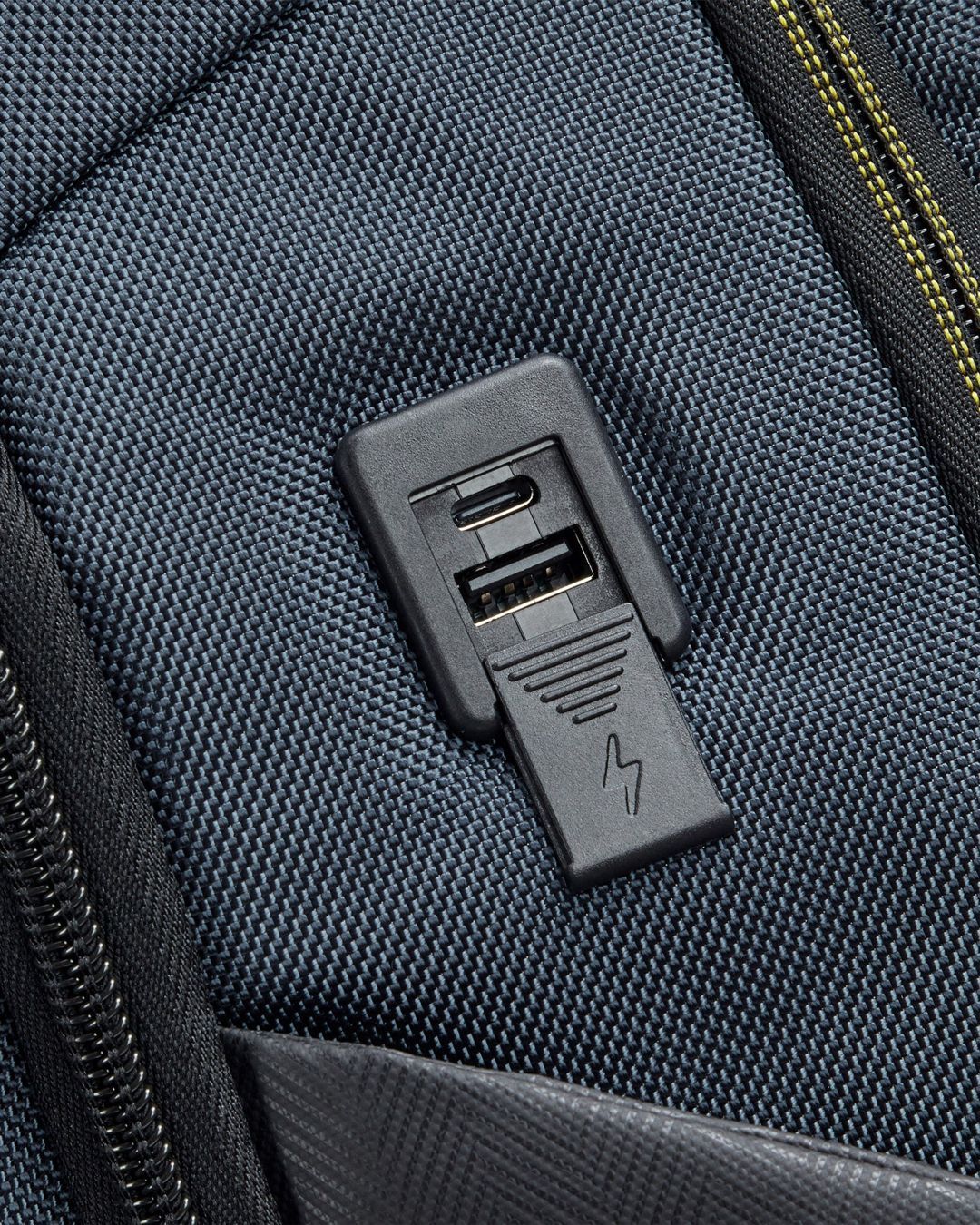 Купить Рюкзак DELSEY