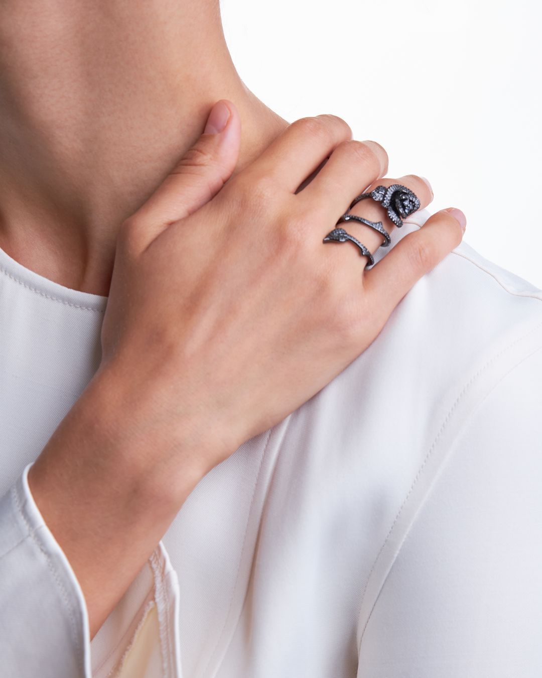 Купить Кольцо CAVIAR