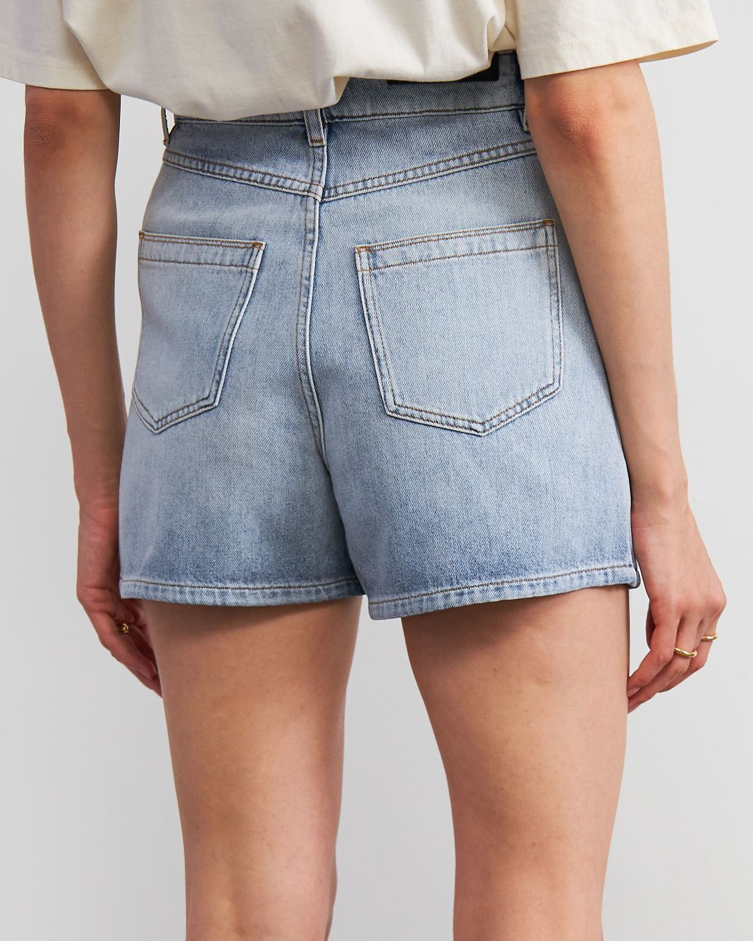 Купить Шорты IRO