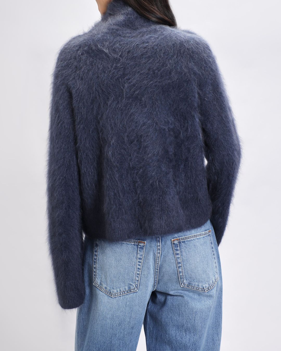 Купить Свитер LISA YANG