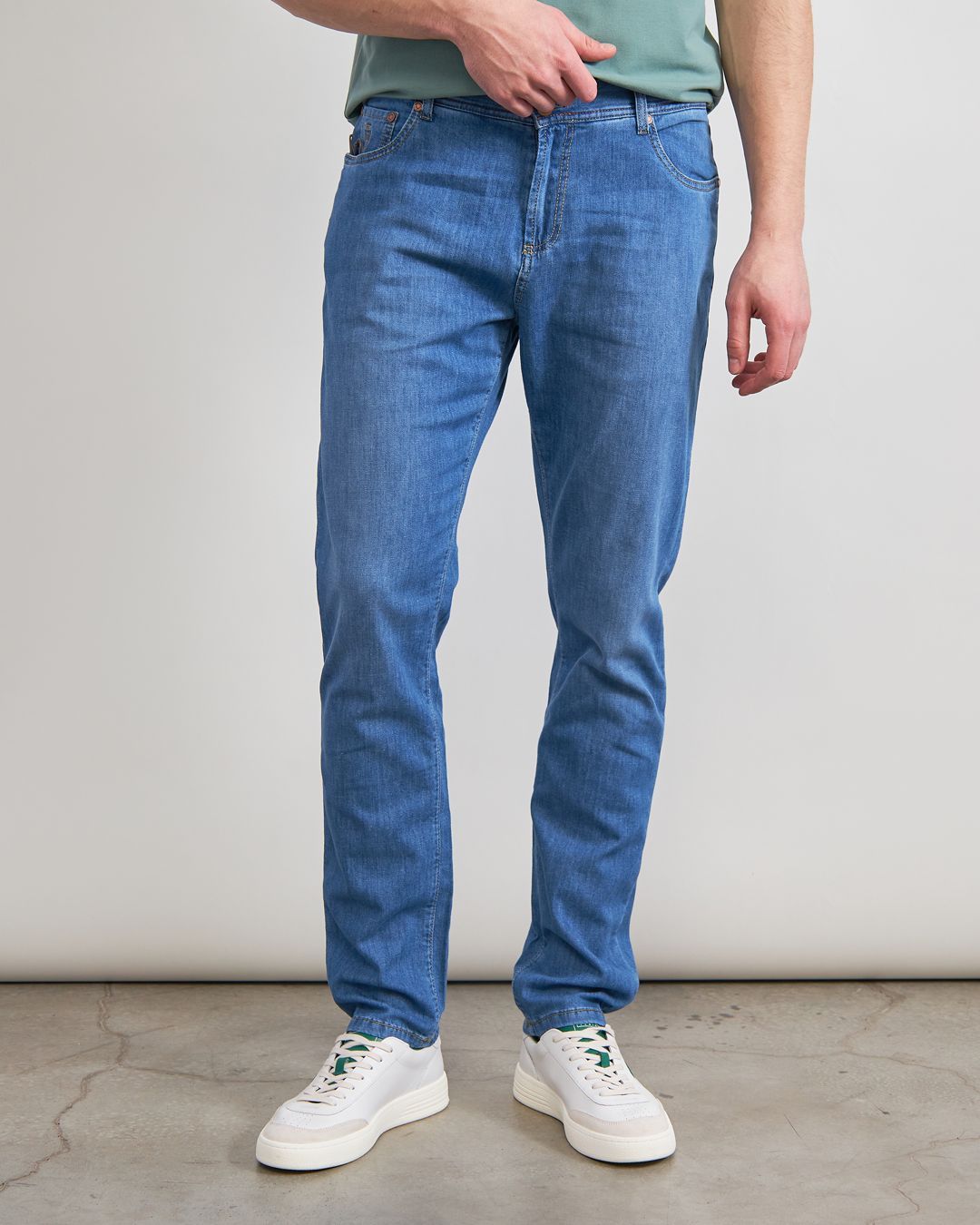 Купить Джинсы RICHARD J. BROWN