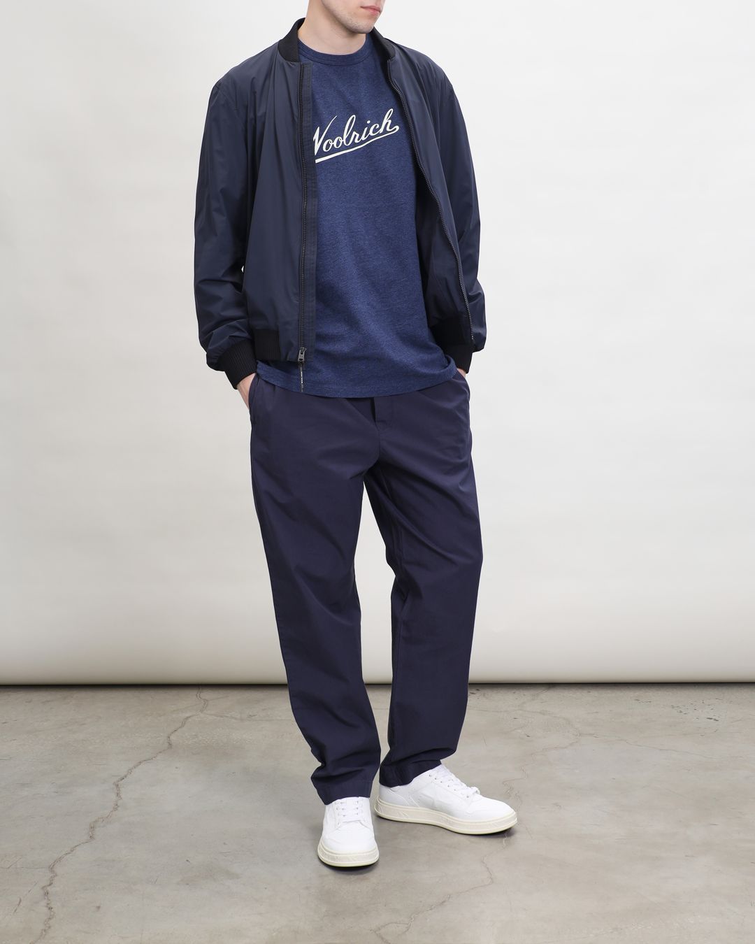 Купить Футболка WOOLRICH