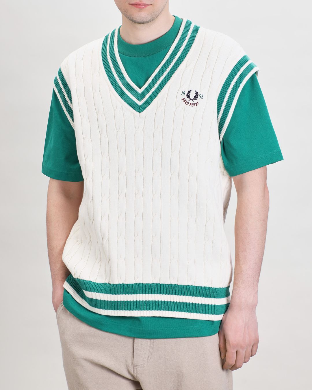 Купить Жилет FRED PERRY