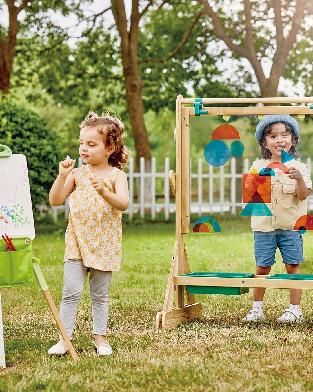 Купить Игровой мольберт "рисуем на стекле" HAPE