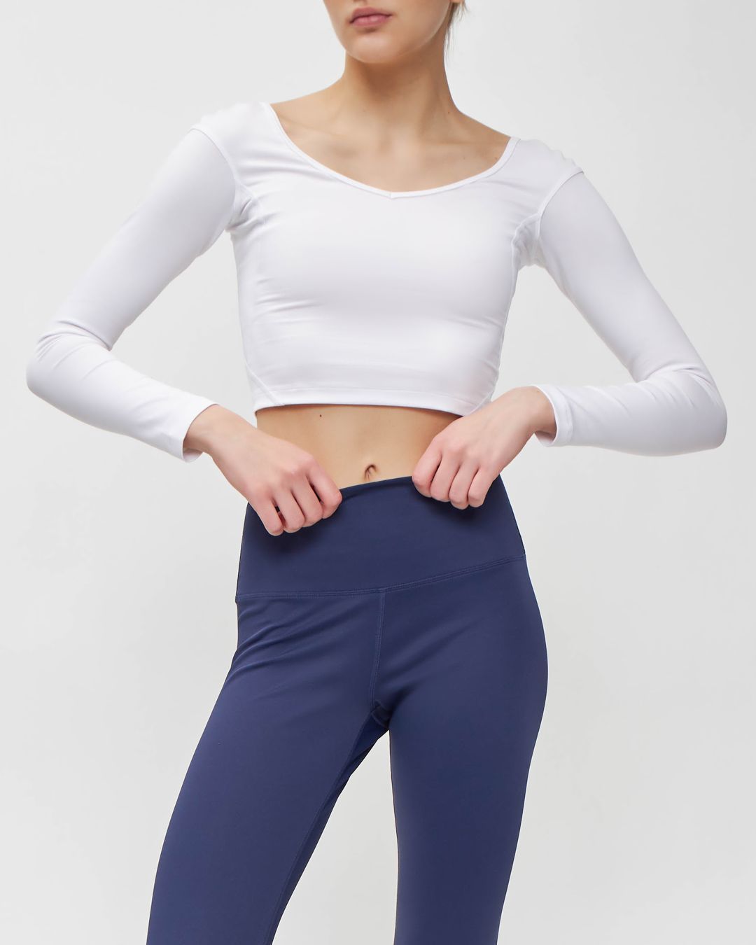 Купить Топ ALMOND CREW