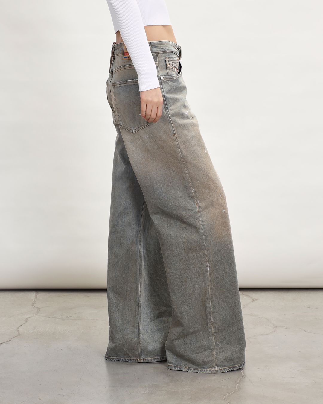 Купить Джинсы DIESEL