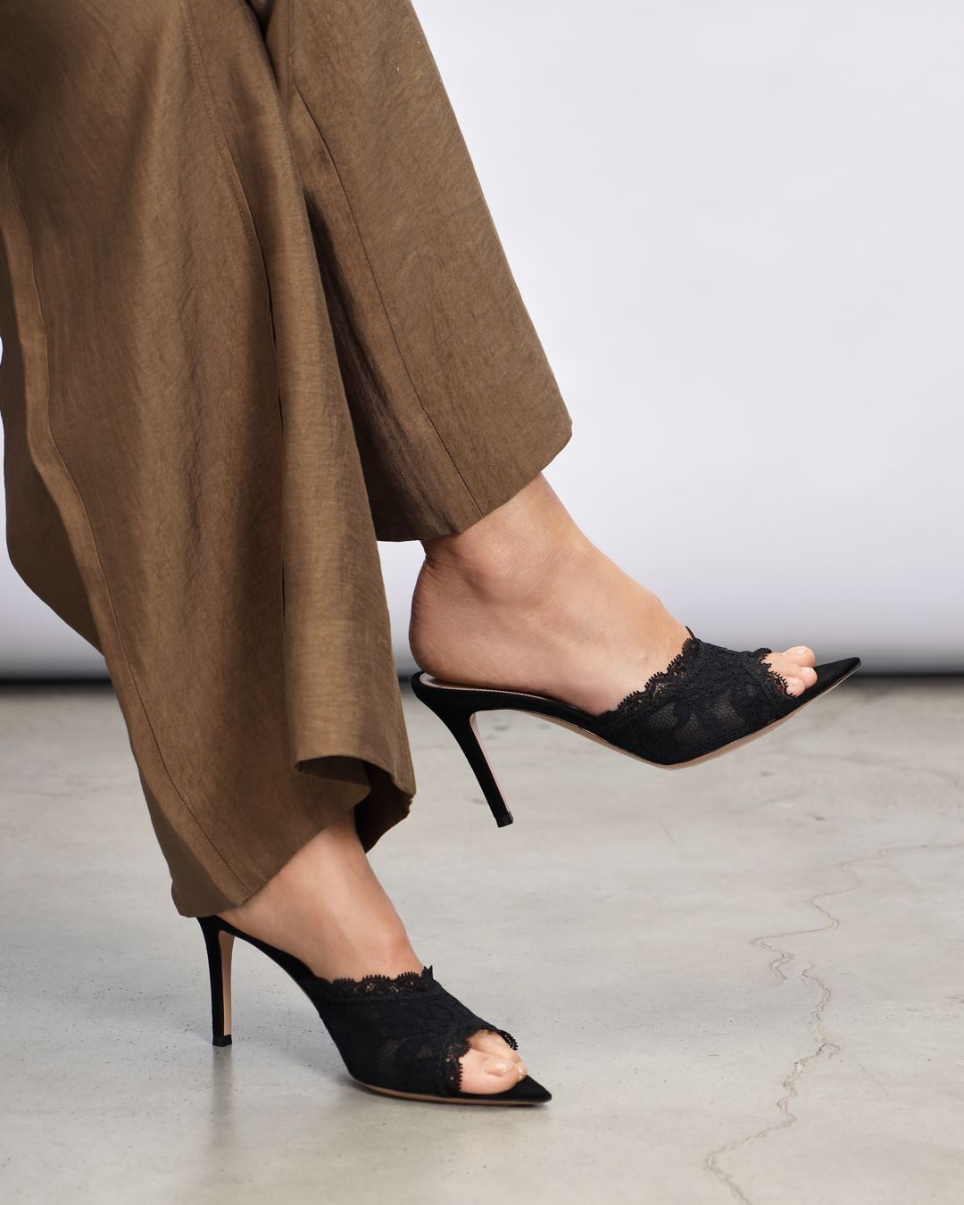 Купить Туфли GIANVITO ROSSI