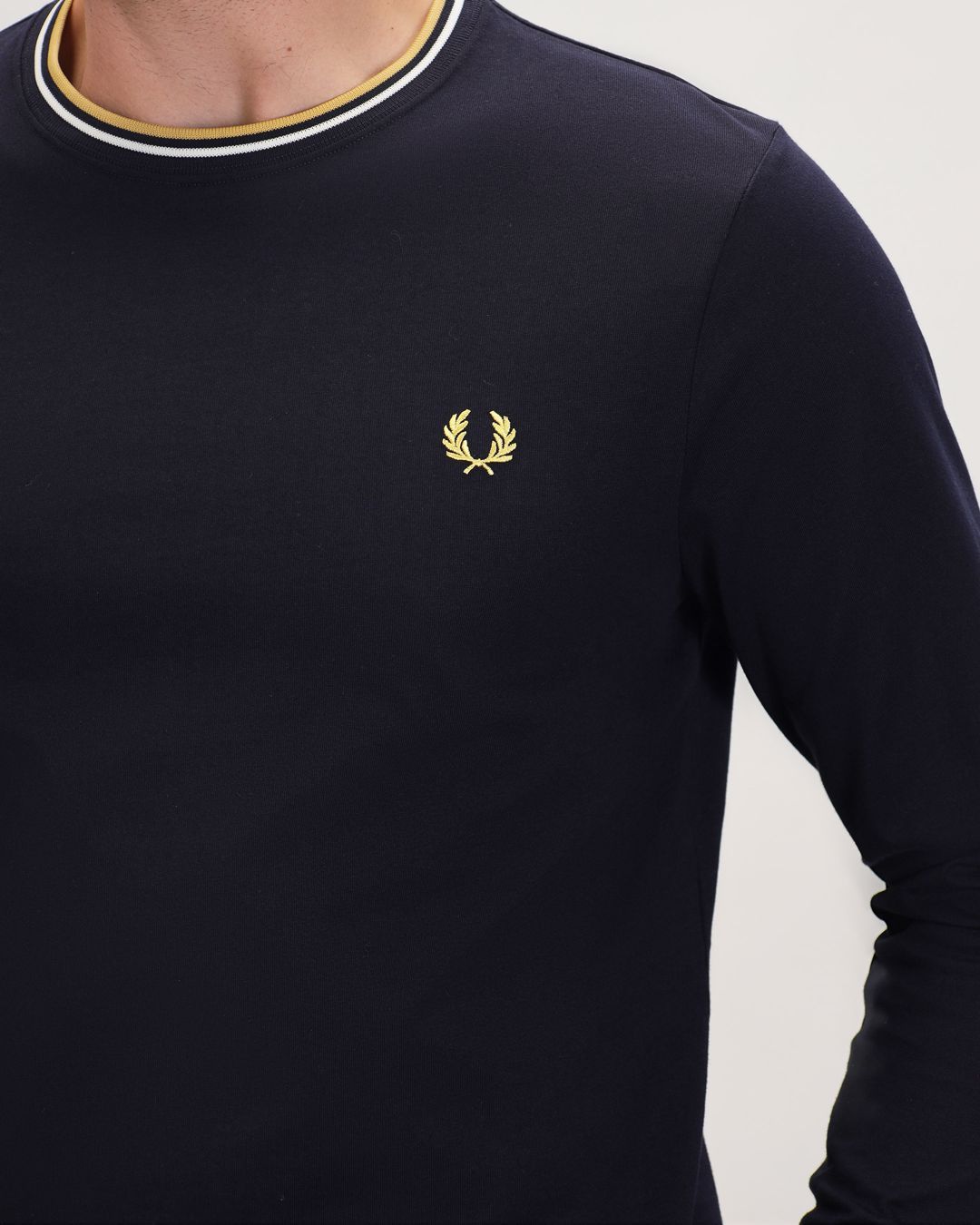 Купить Лонгслив FRED PERRY