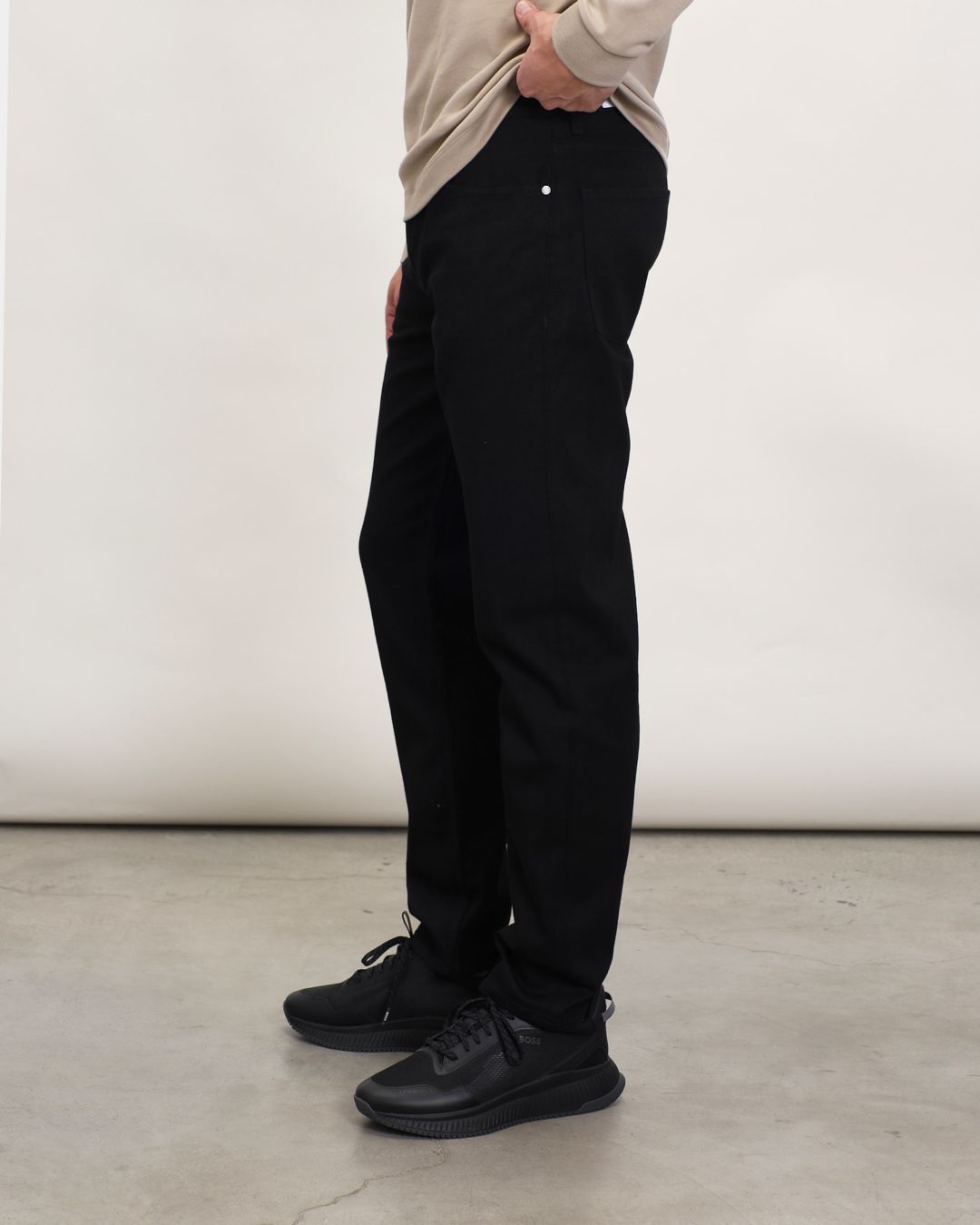 Купить Джинсы HUGO BOSS