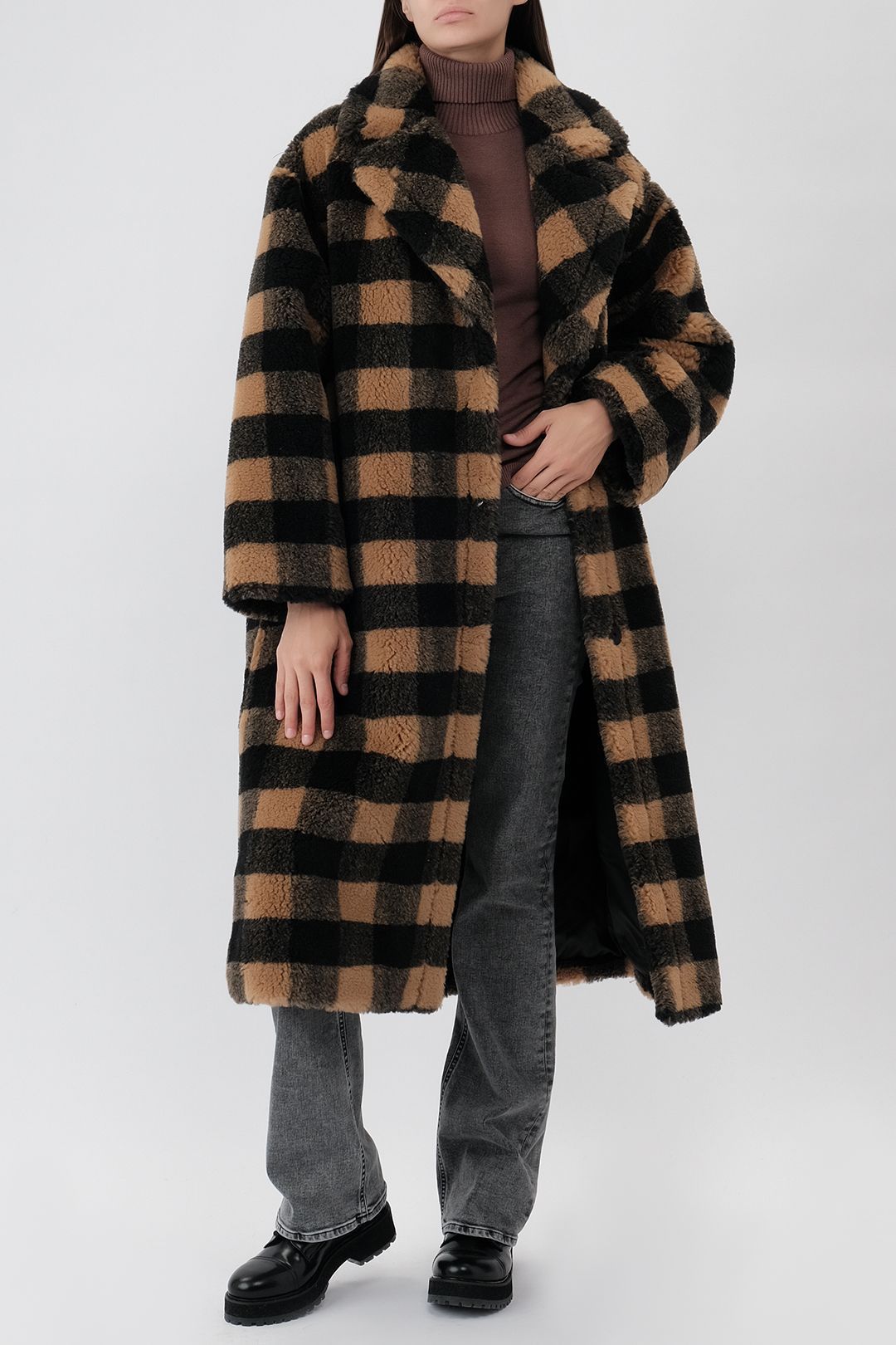 Купить Шубa STAND STUDIO