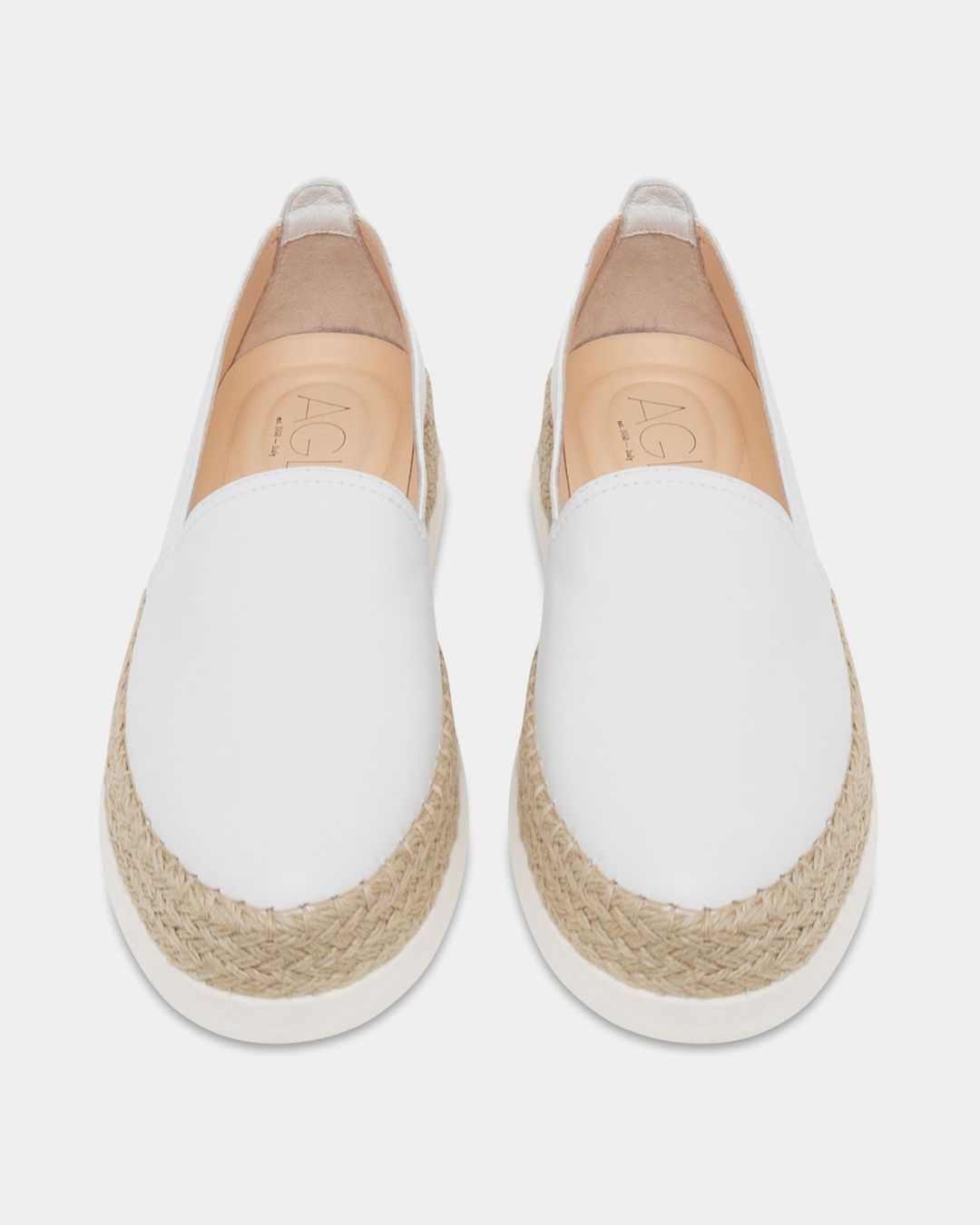 Купить Туфли AGL