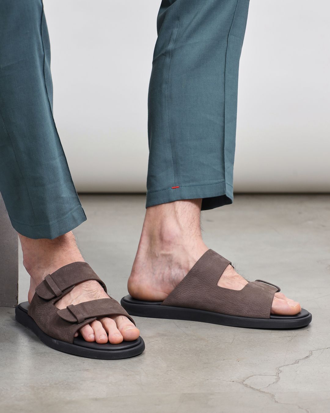 Купить Сандалии DOUCALS