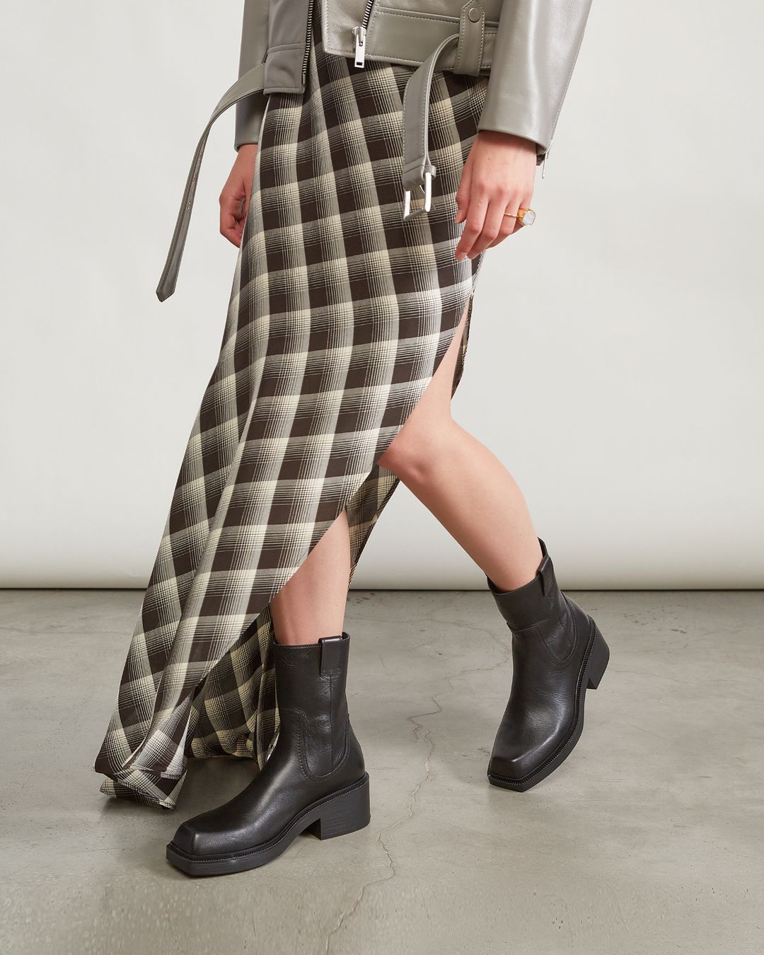 Купить Ботинки VIC MATIE