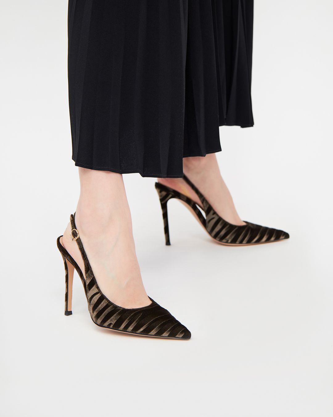 Купить Туфли GIANVITO ROSSI G95437-15RIC-VEZ WOMEN цвет КОРИЧНЕВЫЙ ...