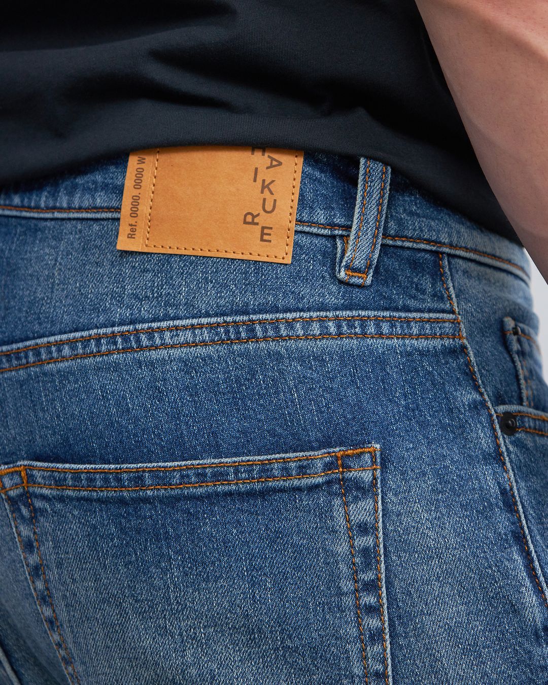 Купить Джинсы HAIKURE