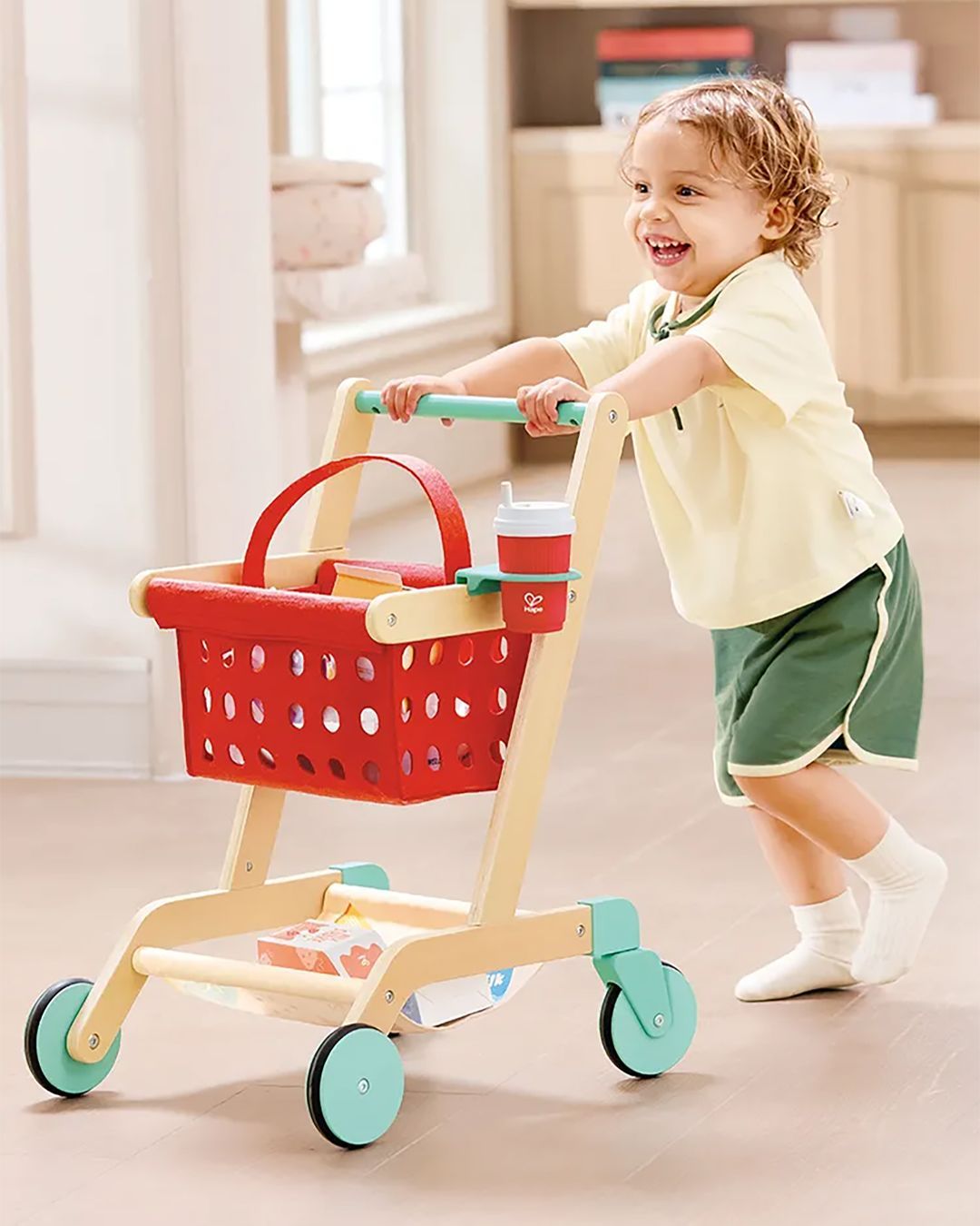 Купить Игровой набор тележка и корзина для покупок HAPE