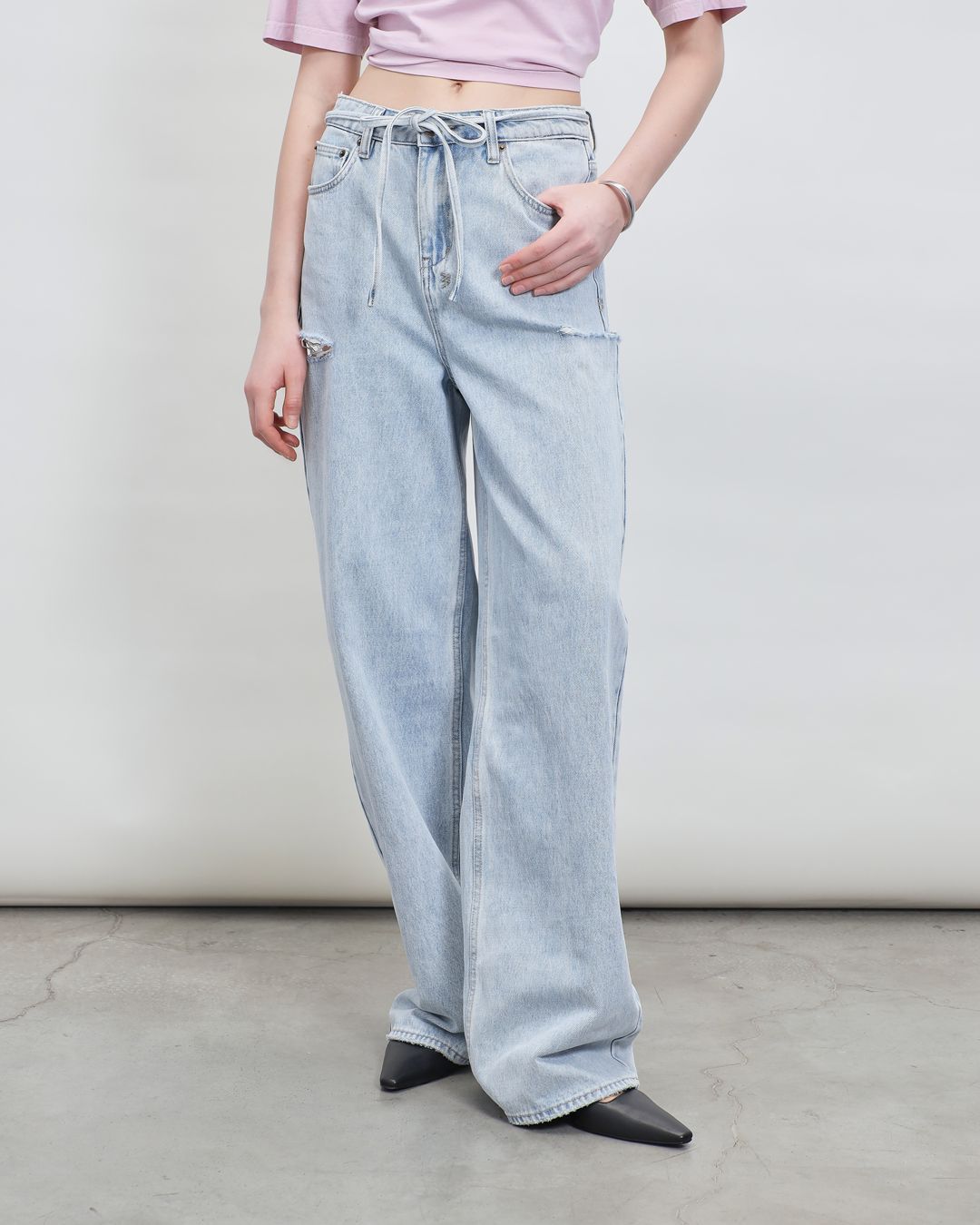 Купить Джинсы KSUBI