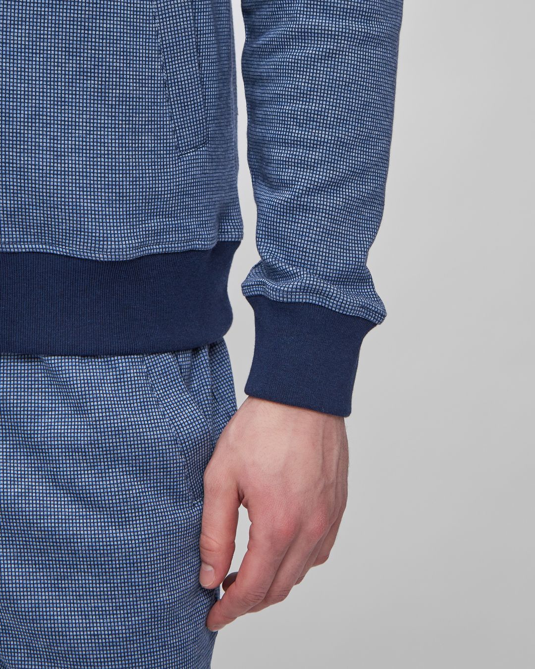 Купить Кардиган CAPOBIANCO