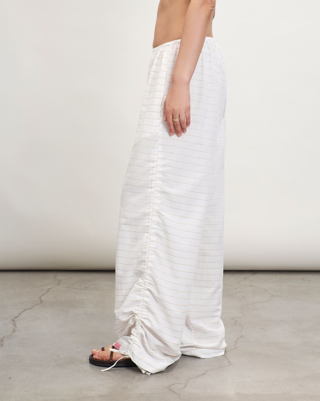 Купить Брюки MONOCHROME