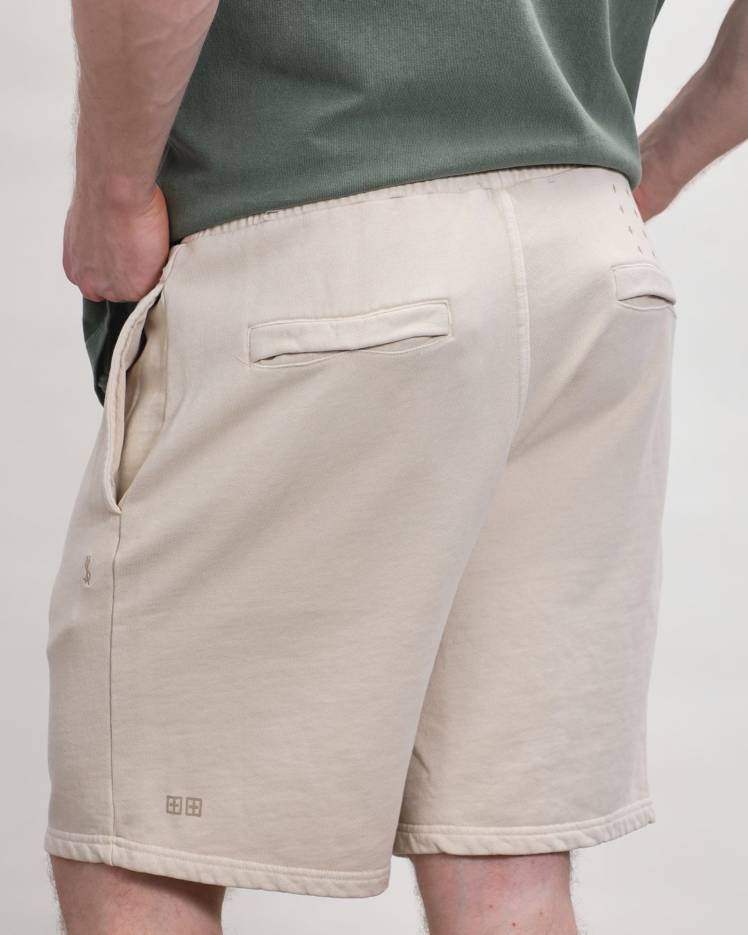 Купить Шорты KSUBI