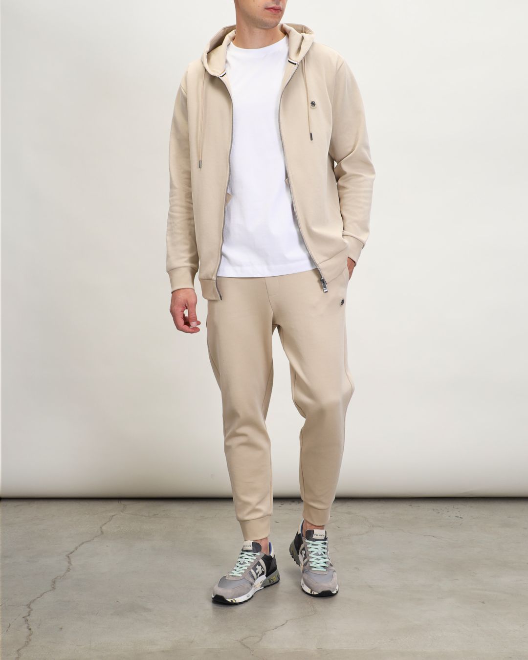 Купить Брюки HUGO BOSS