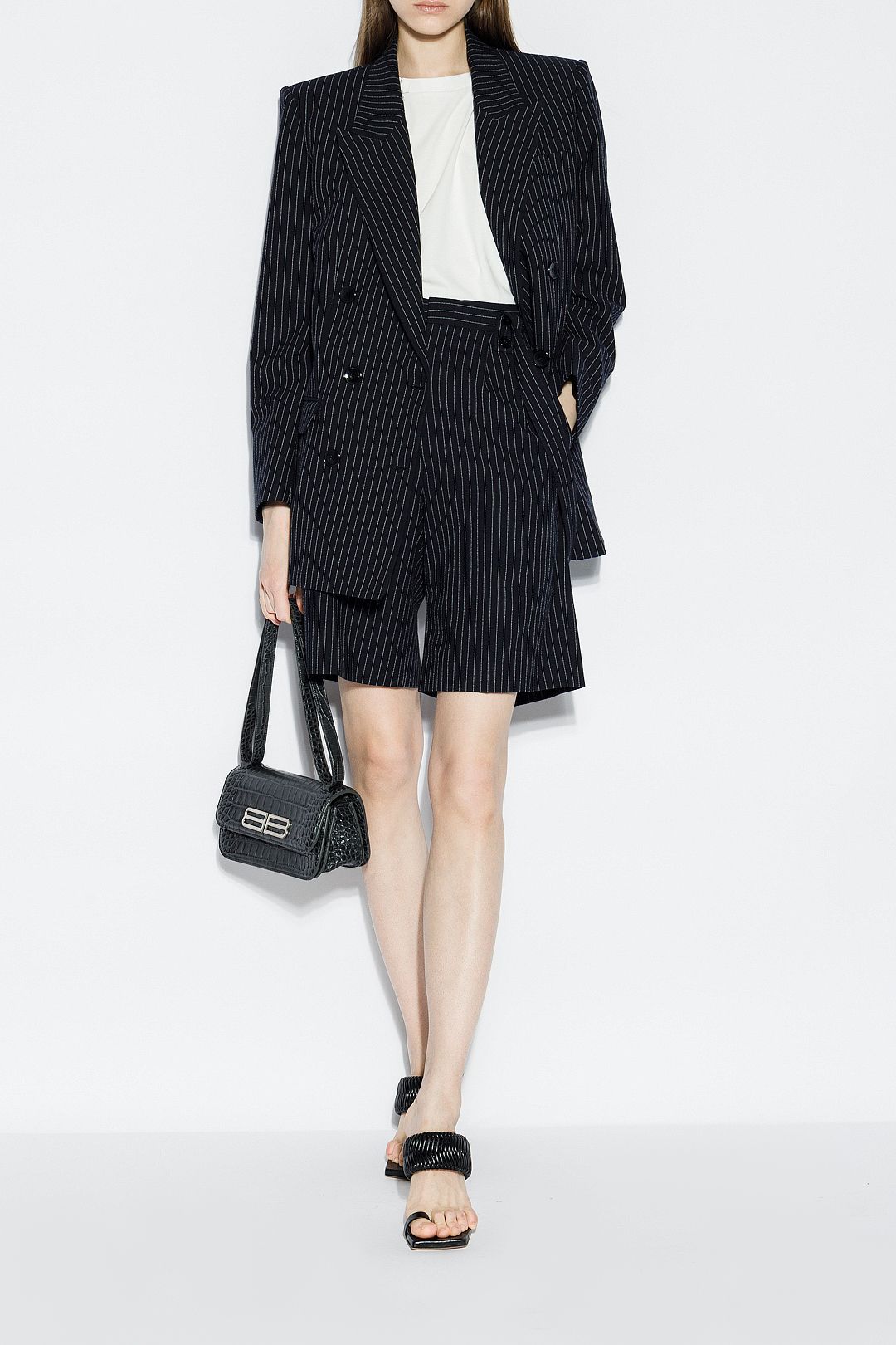 Купить Шорты ISABEL MARANT