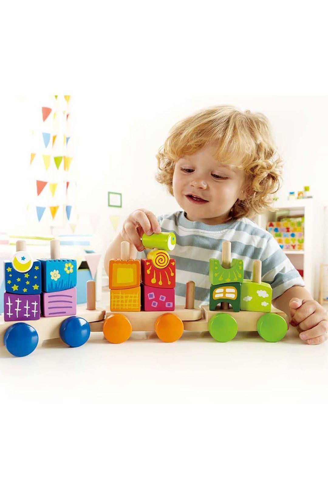 Купить Игрушка поезд фантазия HAPE