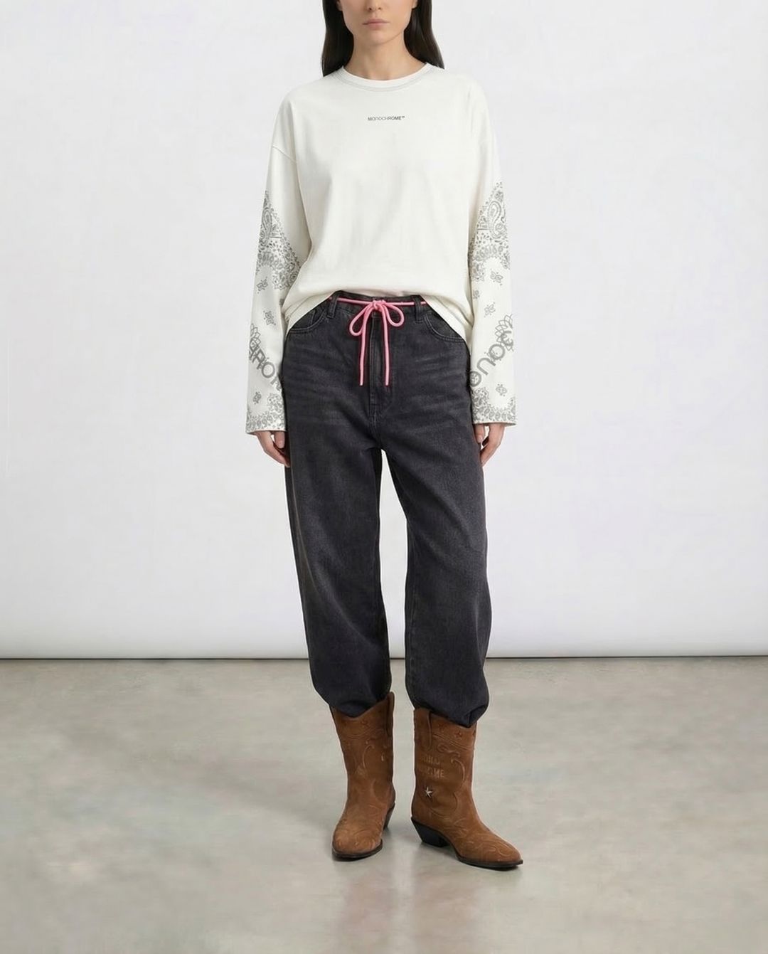 Купить Лонгслив MONOCHROME