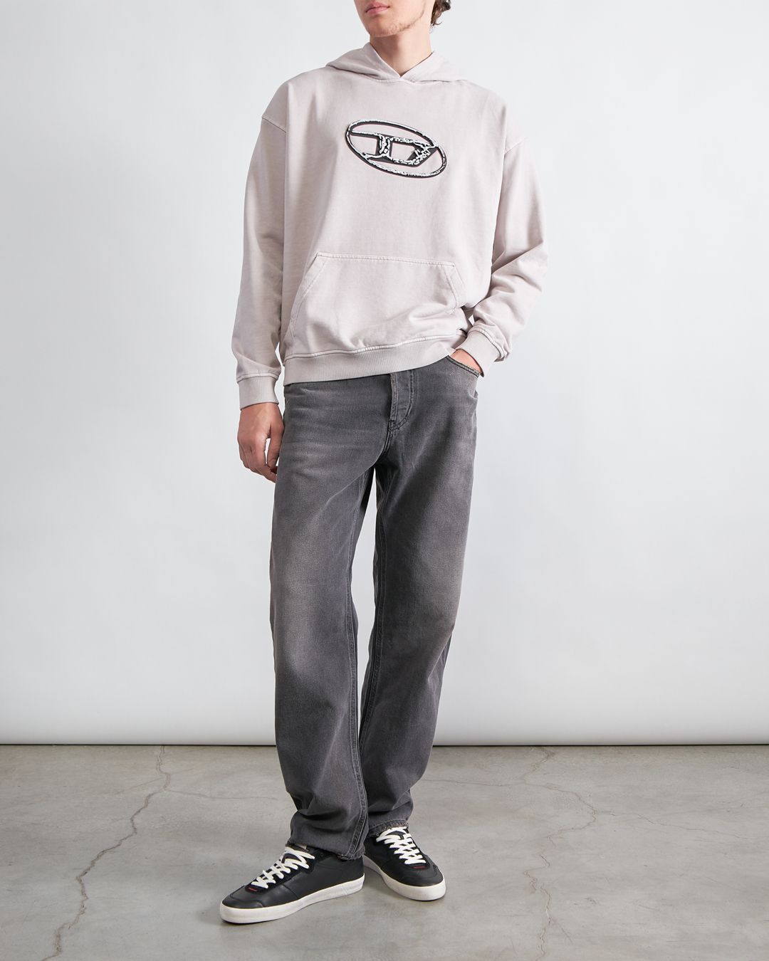 Купить Джинсы DIESEL