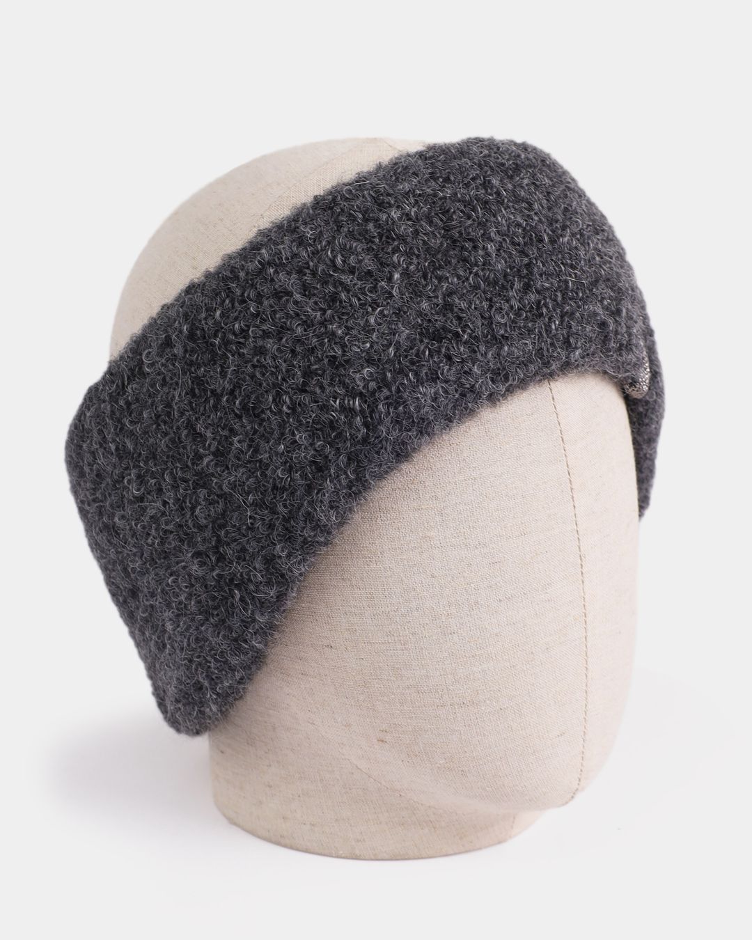 Купить Шапка FREE AGE