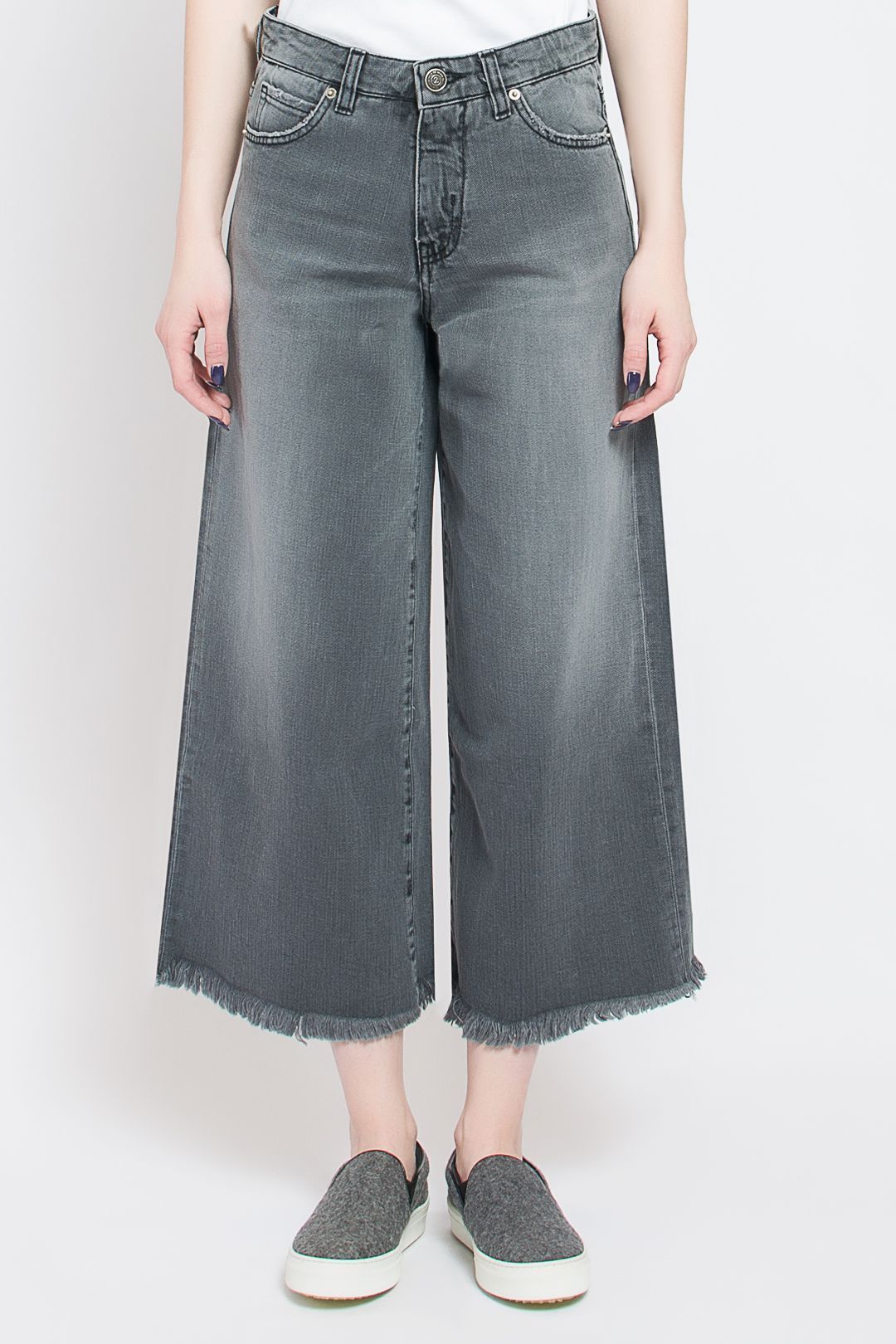 Купить Джинсы Two women in the world