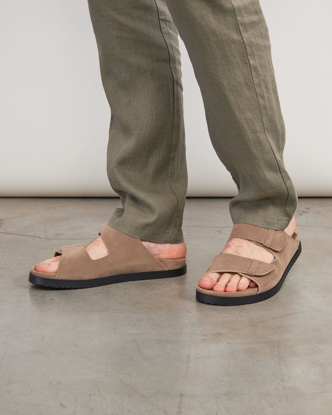 Купить Сандалии DOUCALS