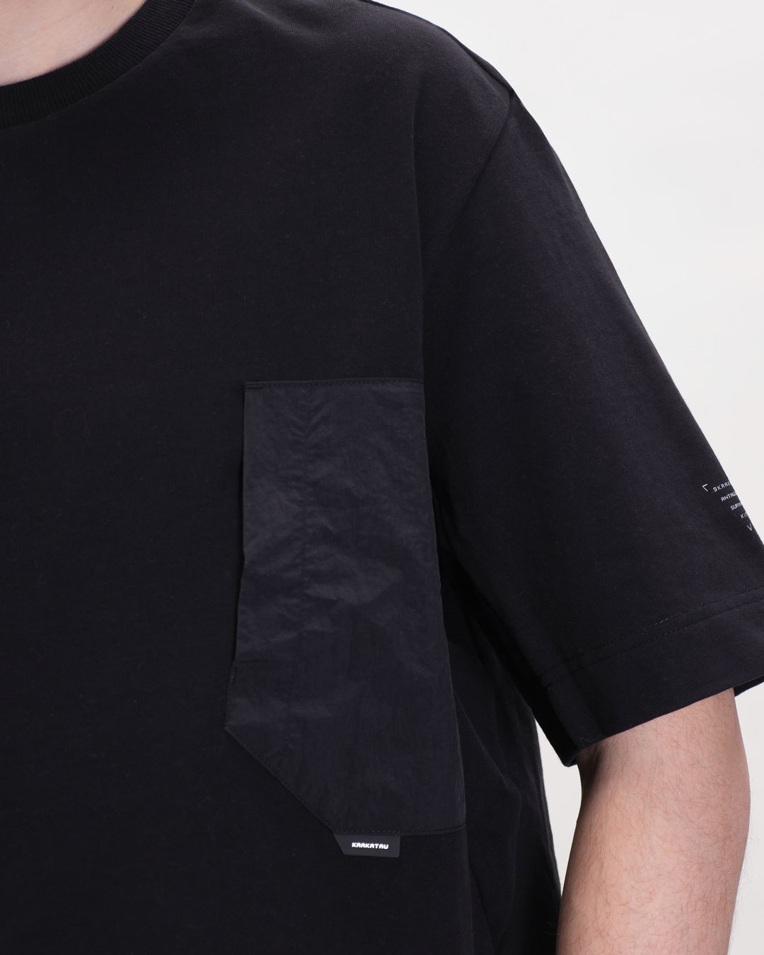 Купить Футболка KRAKATAU