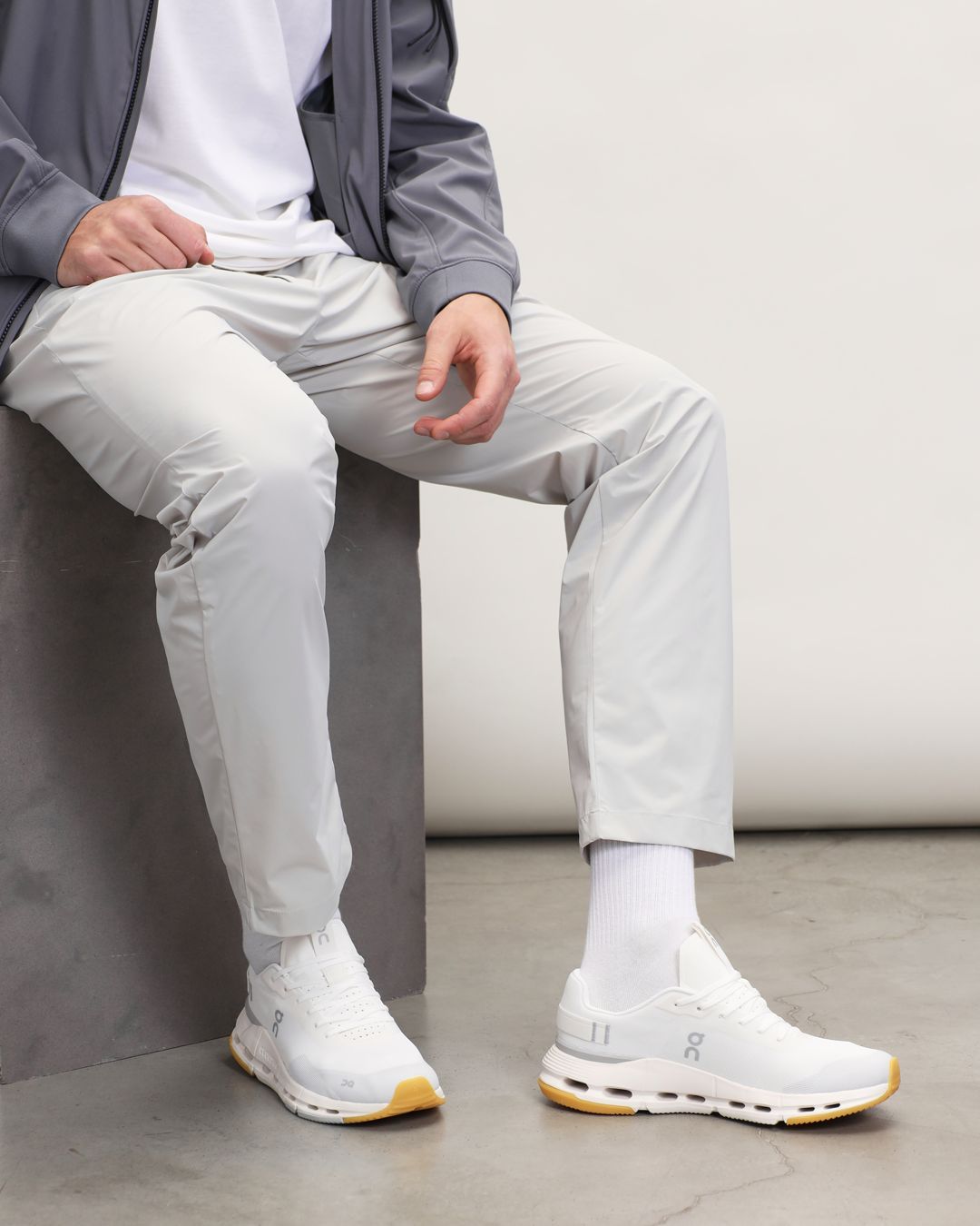 Купить Кроссовки ON