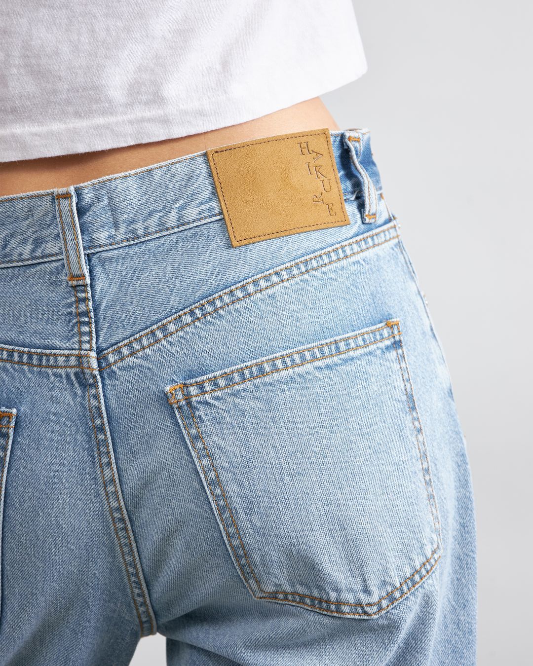 Купить Джинсы HAIKURE