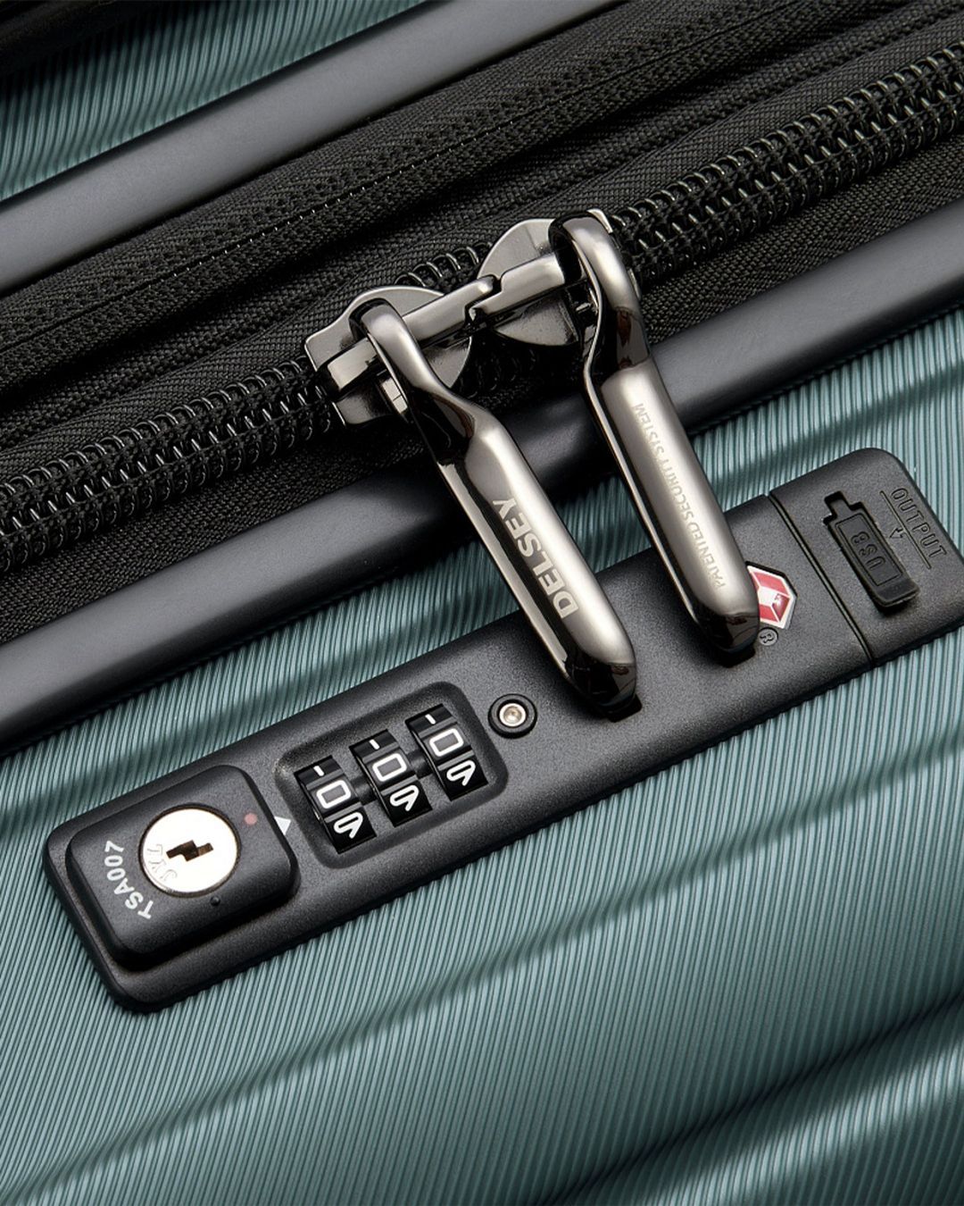 Купить Чемодан DELSEY