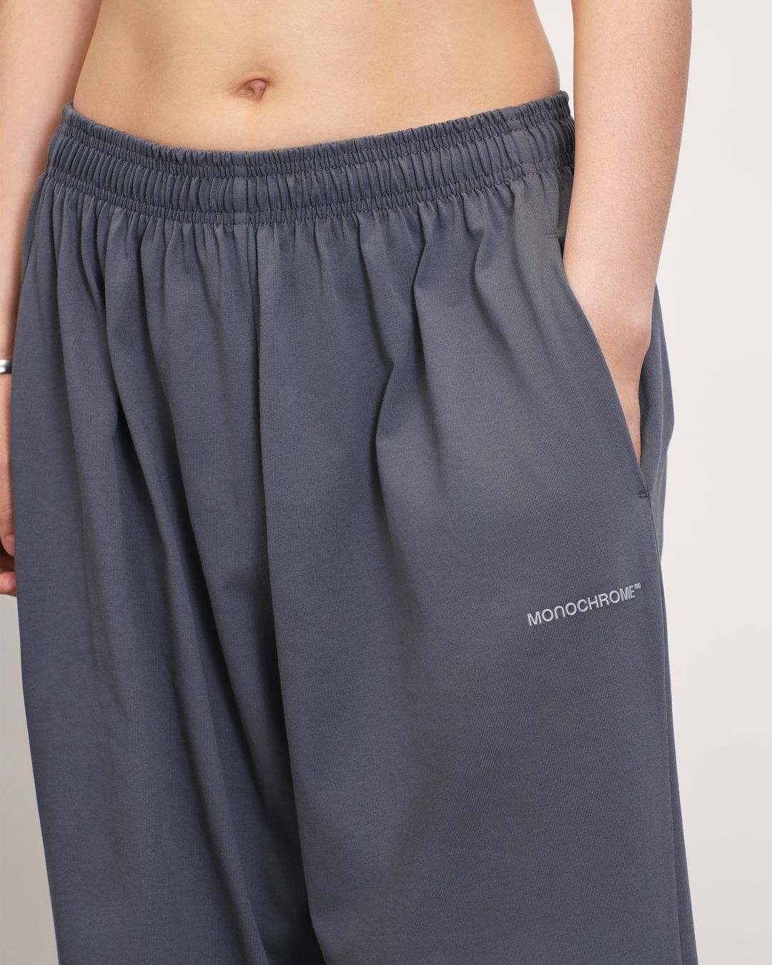Купить Брюки MONOCHROME