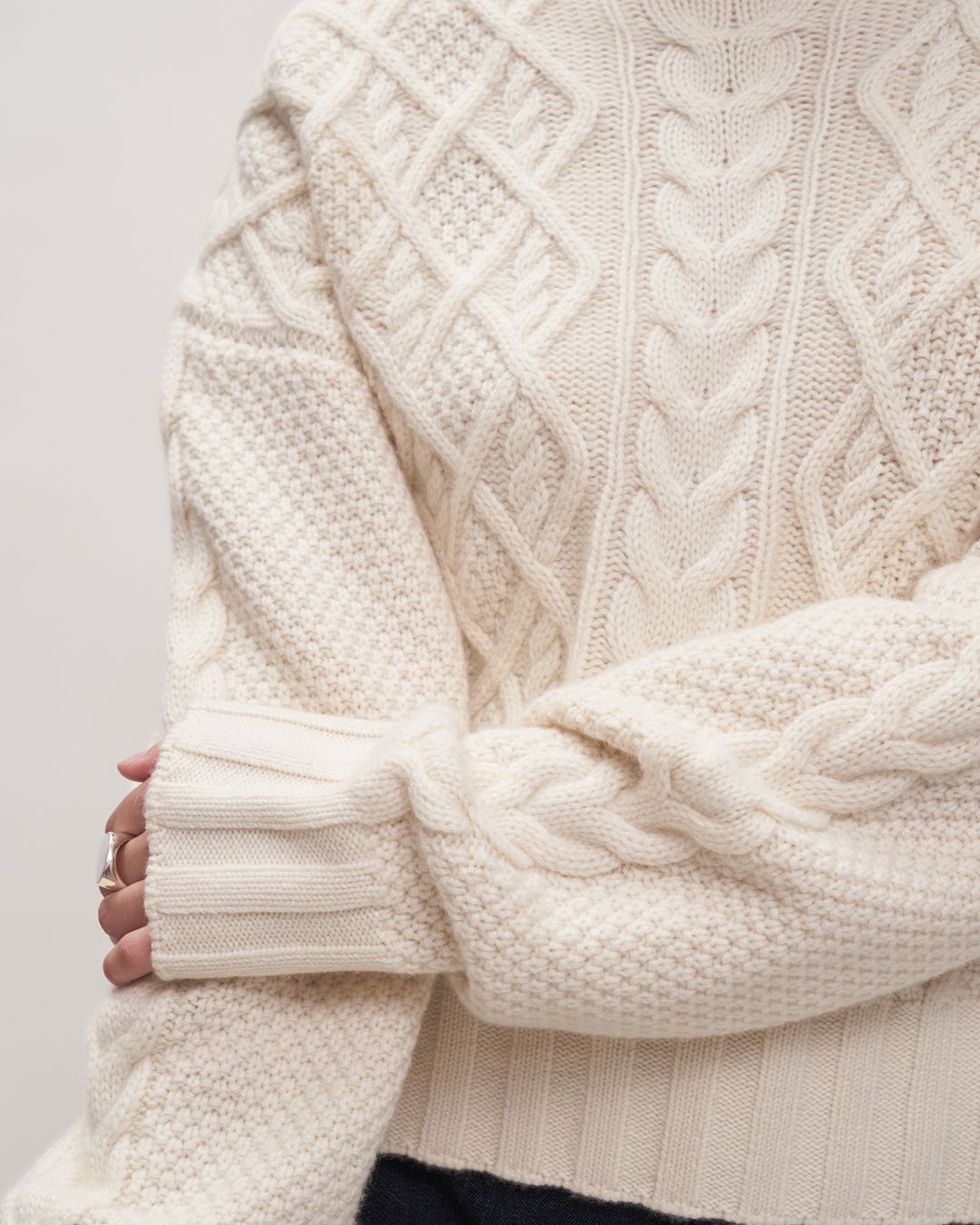 Купить Свитер JACOB LEE